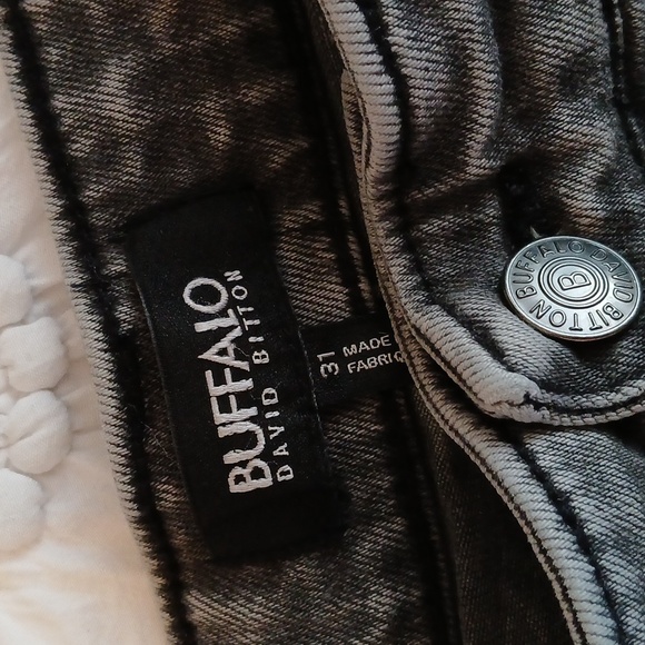 Buffalo Grey Black Jeans Hi-Rise Kristi Mom Denim by David Britton Size 31 - Picture 6 of 10